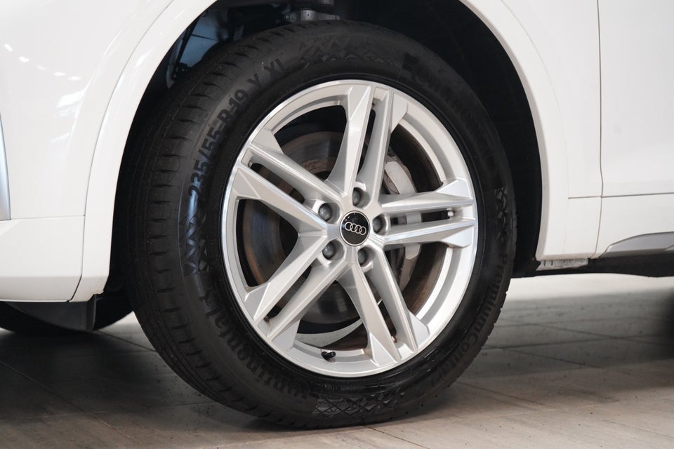 Audi Q5 50 TFSi e S-line quattro S-tr. 5d