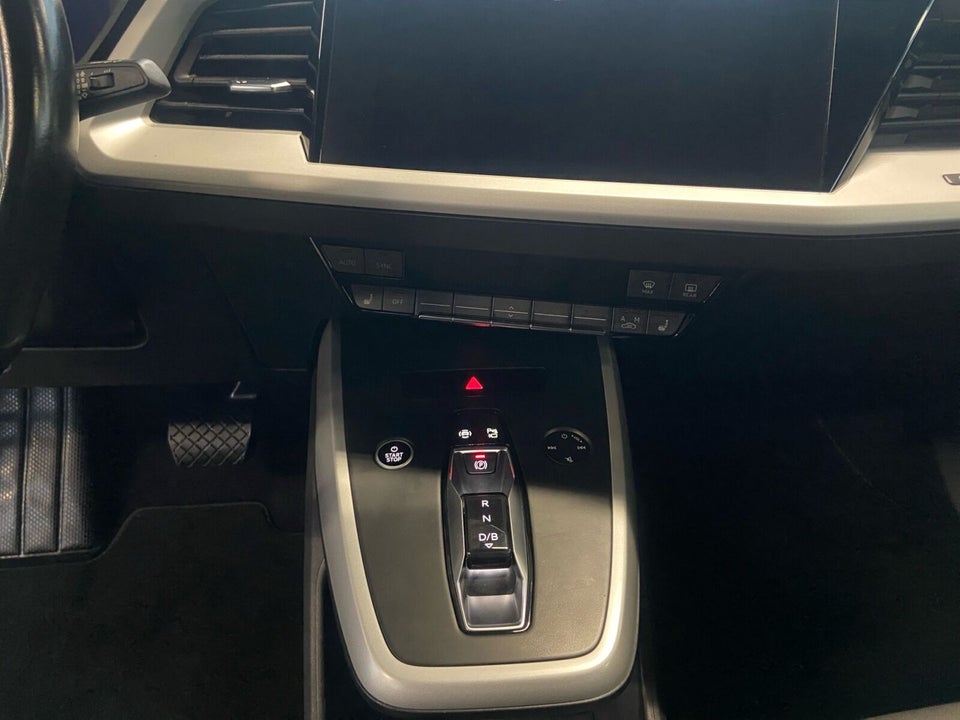 Audi Q4 e-tron 40 Advanced 5d