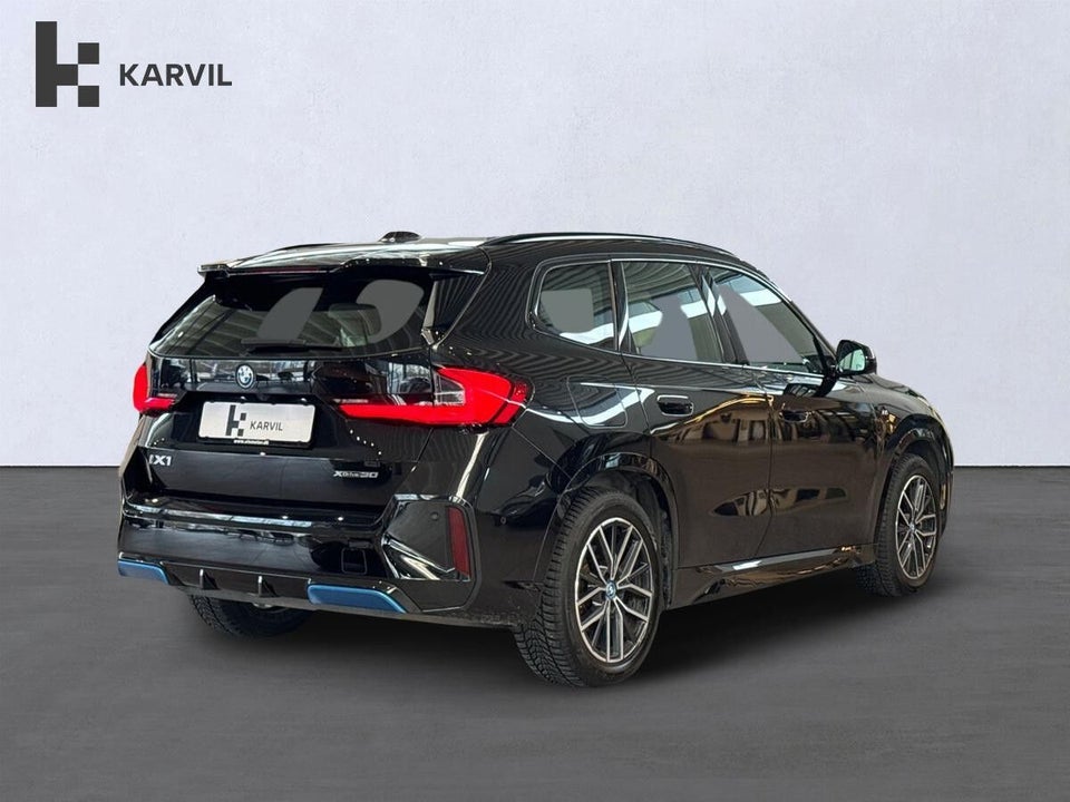 BMW iX1 xDrive30 Fully Charged M-Sport 5d