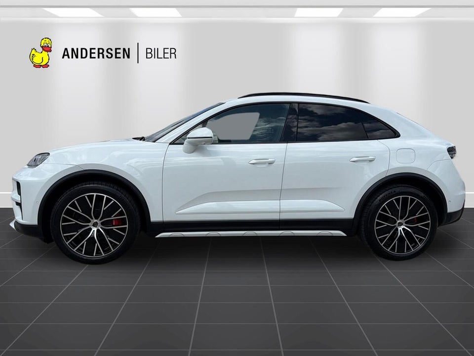 Porsche Macan Turbo 5d
