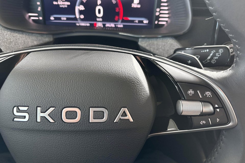 Skoda Kamiq 1,0 TSI 115 Selection DSG 5d