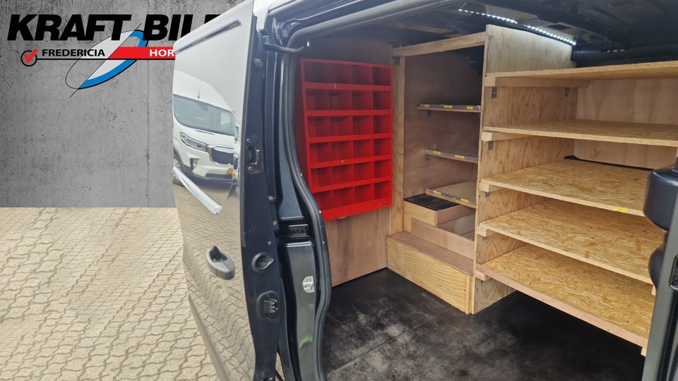 Nissan Primastar 2,0 dCi 150 L2H1 N-Connecta DCT Van
