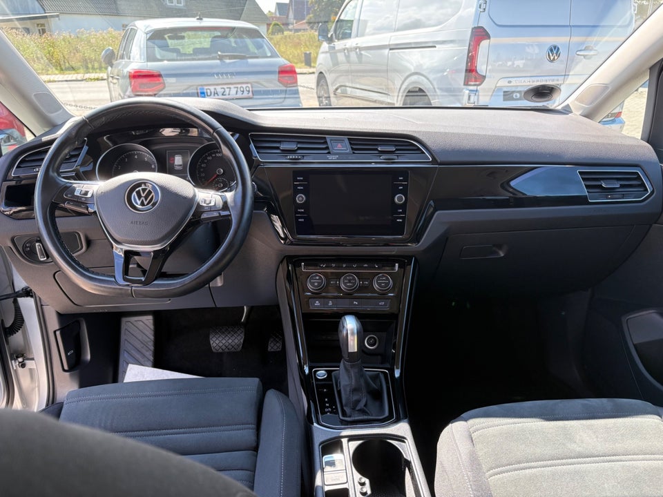 VW Touran 1,5 TSi 150 Highline+ DSG 7prs 5d