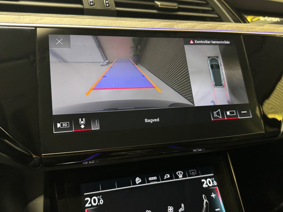 Audi e-tron 55 quattro 5d