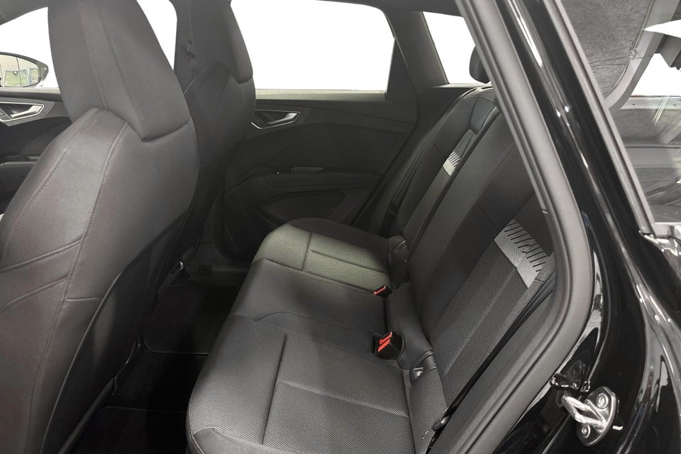 Audi Q4 e-tron 45 S-line Edition 5d
