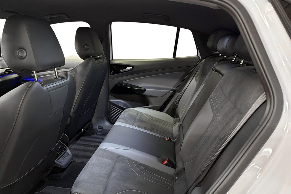 VW ID.5 77 Style+ 5d