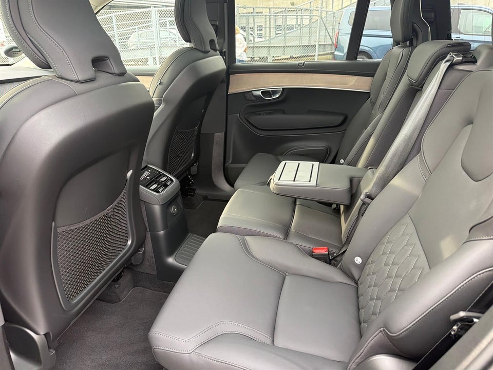 Volvo XC90 2,0 T8 ReCharge Ultra Dark aut. AWD 7prs 5d