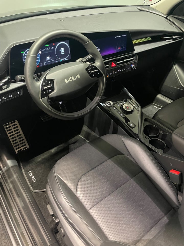 Kia Niro 64 EV Upgrade 5d