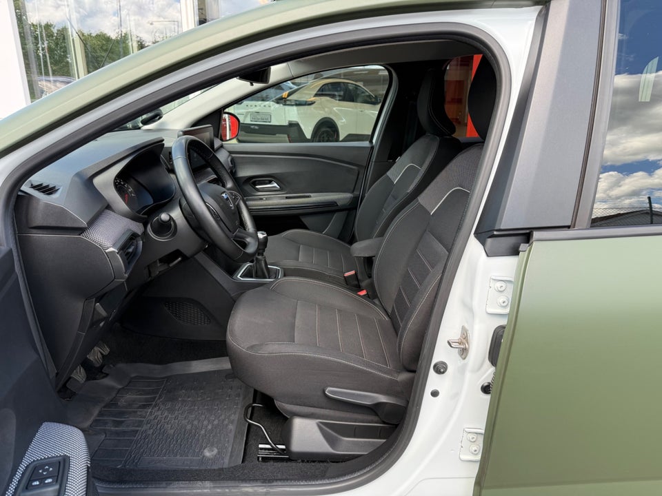 Dacia Jogger 1,0 TCe 110 Extreme 7prs 5d