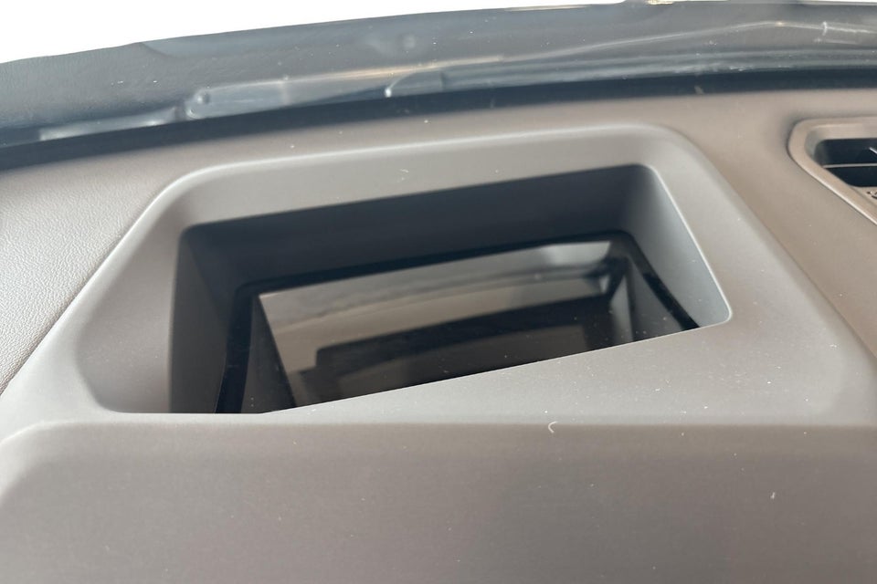 BMW iX1 eDrive20 X-Line 5d