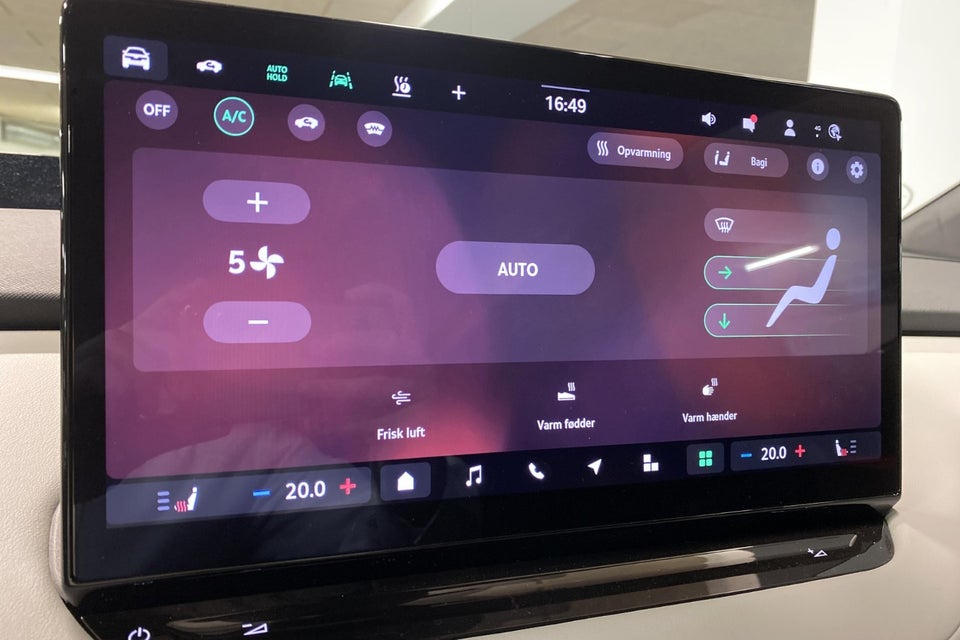 Skoda Elroq 85 iV Lodge Advanced 5d
