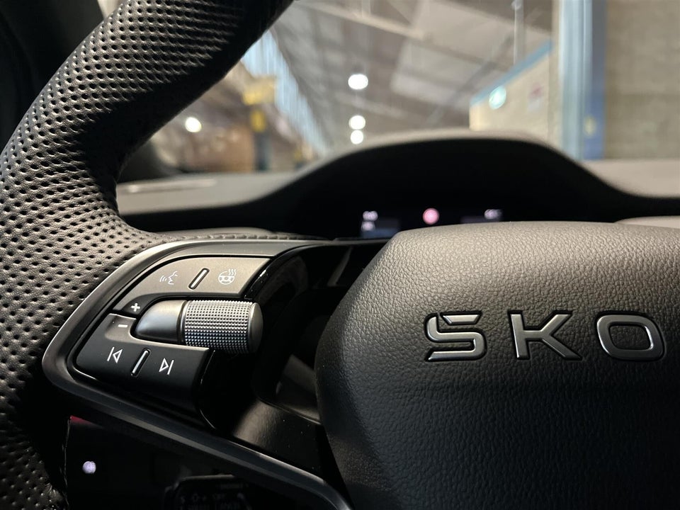 Skoda Elroq 85 iV Sportline 5d