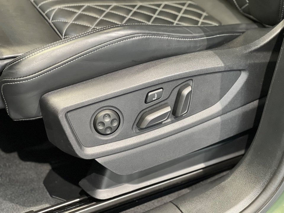 Audi Q5 50 TFSi e S-line quattro S-tr. 5d