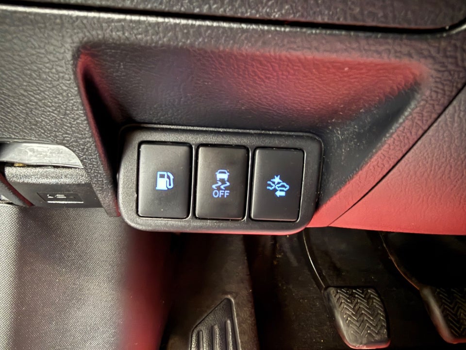 Toyota Avensis 1,8 VVT-i T2 Premium Touring Sports 5d