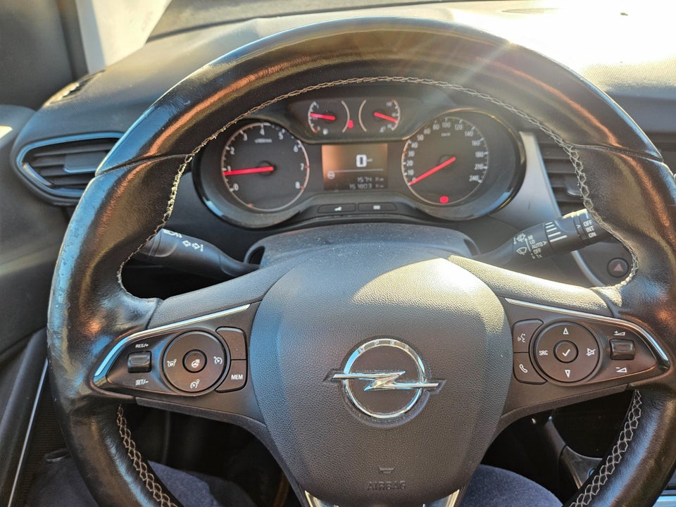 Opel Crossland X 1,2 Enjoy Special 5d