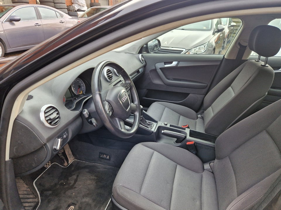 Audi A3 1,6 TDi Ambition Sportback 5d