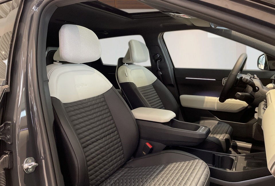Kia EV4 81 Long Range GT-Line 5d