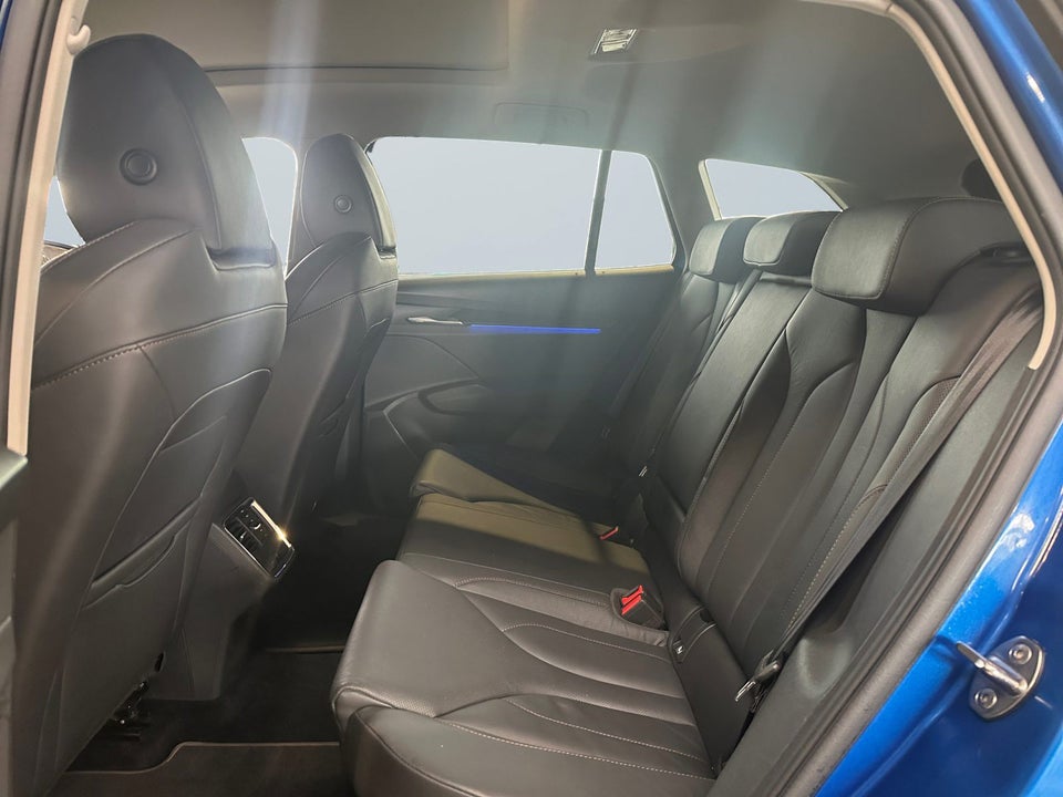 Skoda Enyaq 80 iV Selection Suite 5d