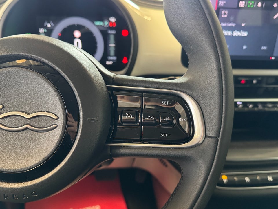 Fiat 500e 42 Icon 3d