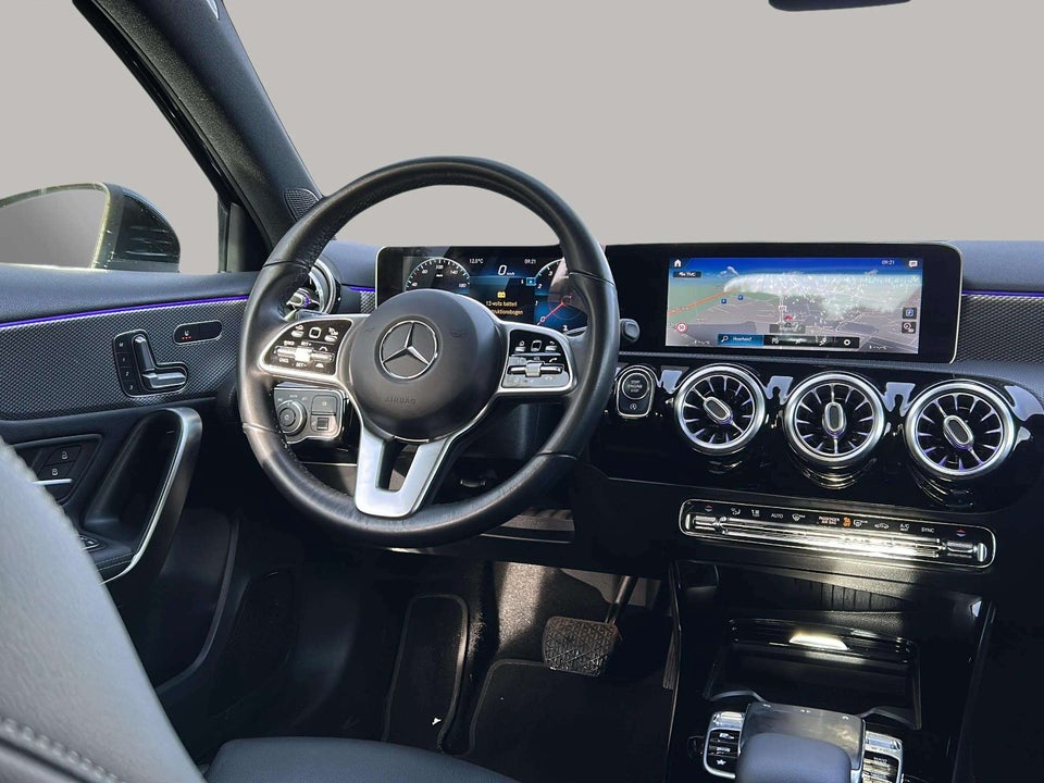 Mercedes A200 1,3 Progressive Line aut. 5d