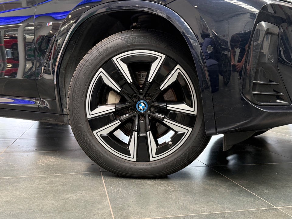 BMW iX3 Charged M-Sport 5d