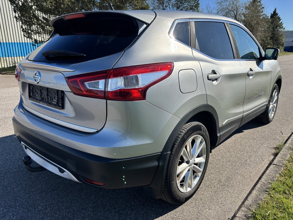 Nissan Qashqai 1,5 dCi 110 Acenta Connect 5d