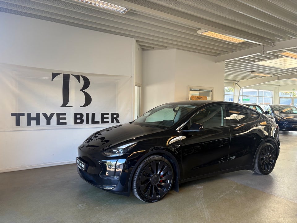 Tesla Model Y Performance AWD 5d