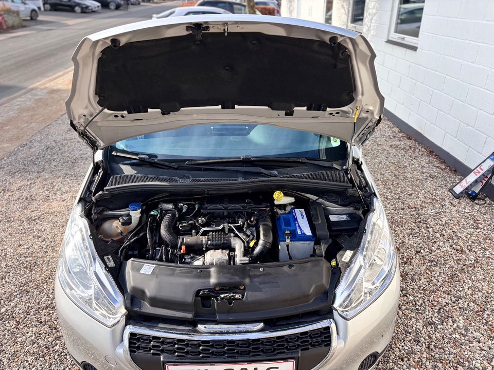 Peugeot 208 1,4 HDi 68 Active 5d