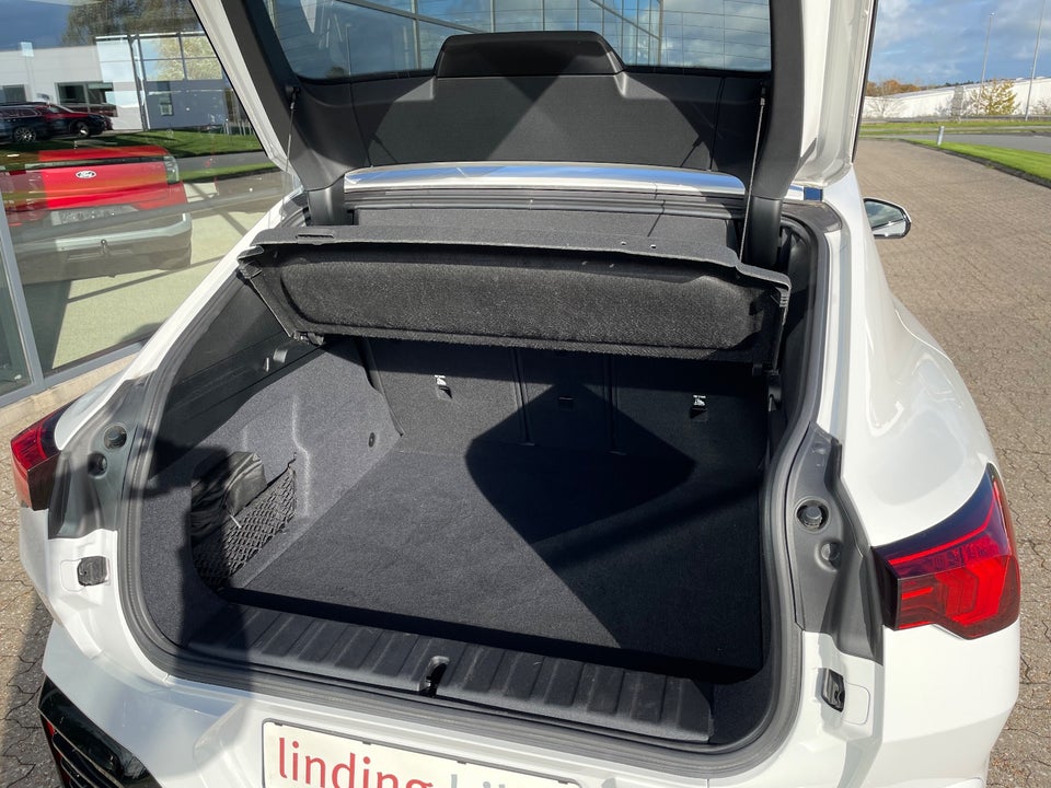 BMW iX2 xDrive30 M-Sport 5d