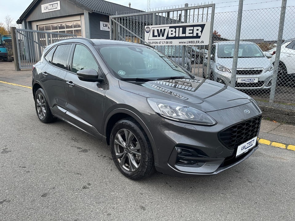 Ford Kuga 2,5 PHEV ST-Line CVT 5d