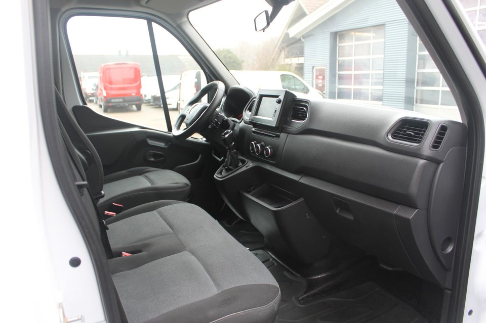 Renault Master IV T35 2,3 dCi 135 L3 Db.Kab