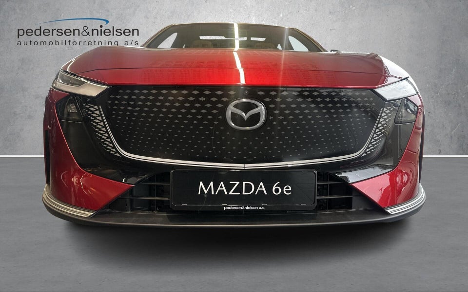 Mazda 6e Takumi+ Long Range 5d