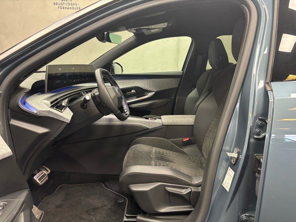 Peugeot e-5008 77 GT 7prs 5d