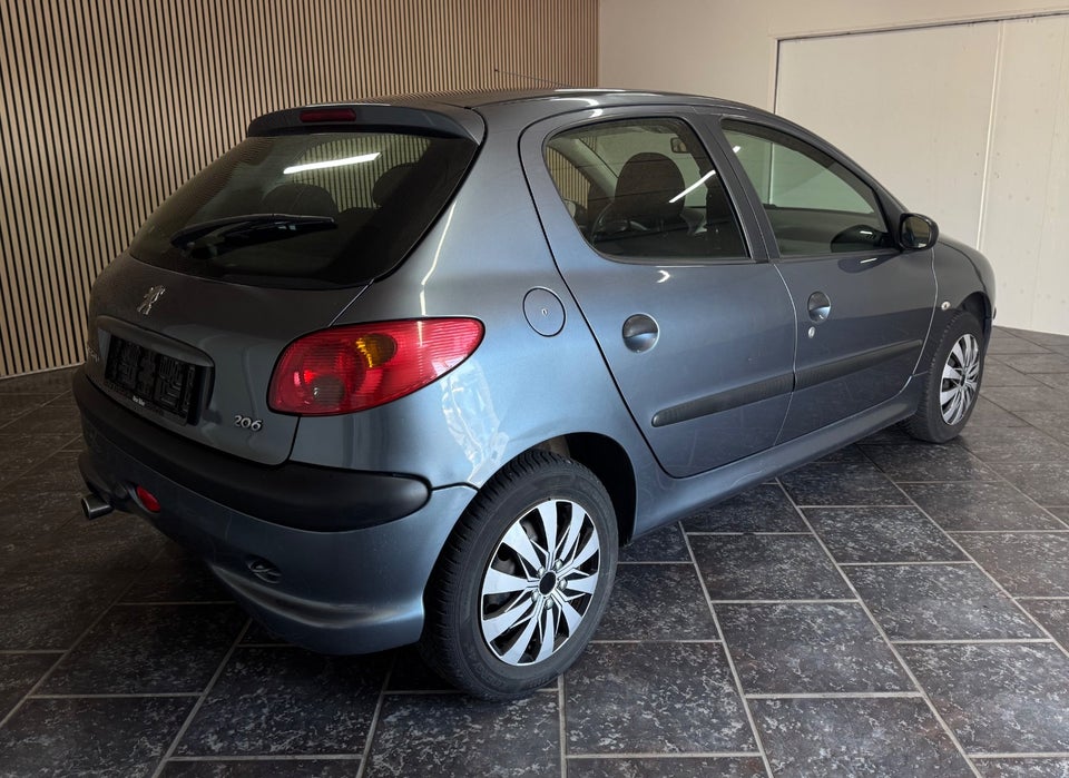 Peugeot 206 1,4 Edition 5d