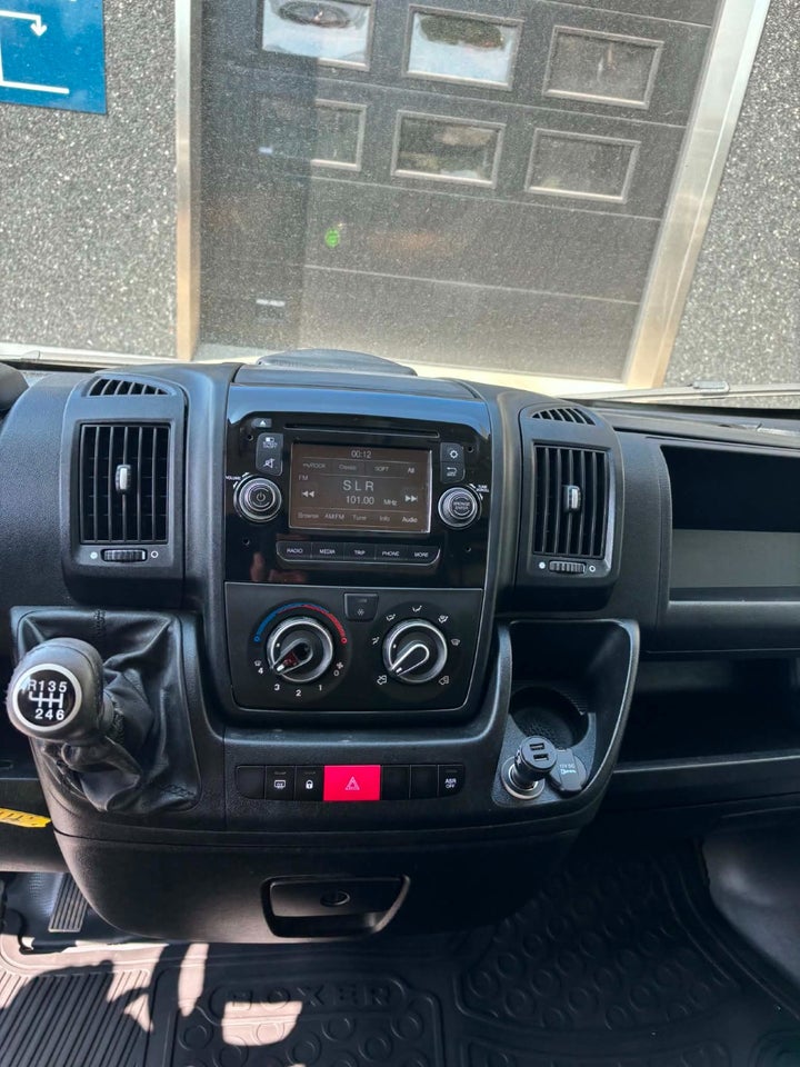 Peugeot Boxer 330 2,2 HDi 110 Kassevogn L1H1