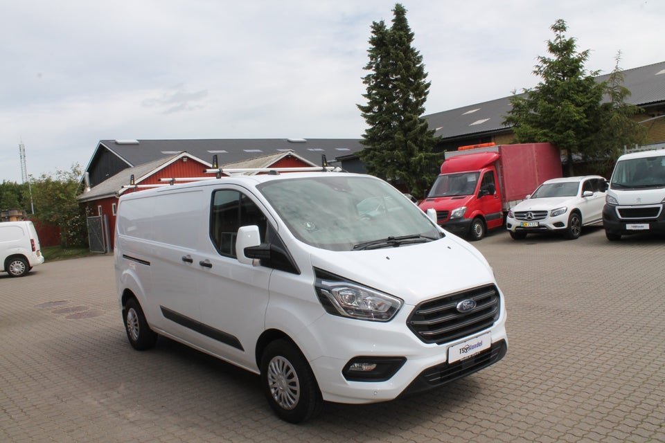 Ford Transit Custom 300 L2 2,0 TDCi 130 Trend