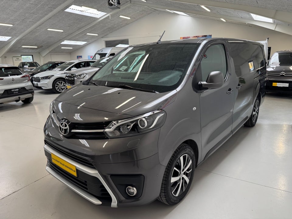 Toyota ProAce 2,0 D 177 Long Comfort Master aut. 6d