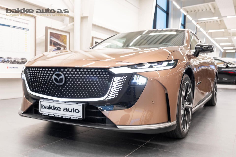 Mazda 6e Takumi+ 5d