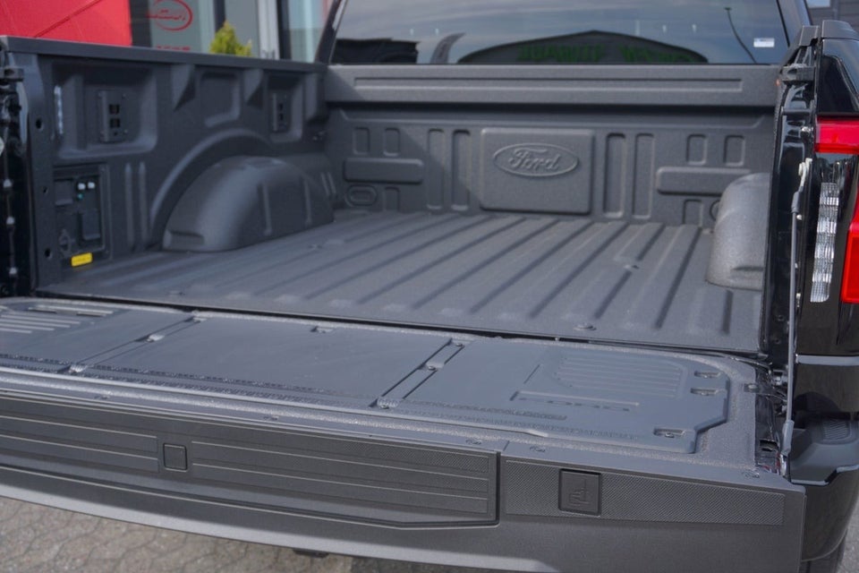 Ford F-150 Lightning Flash Extended Range 4d