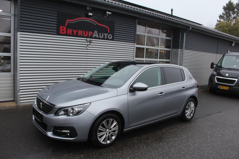 Peugeot 308 1,6 BlueHDi 120 Selection Sky 5d