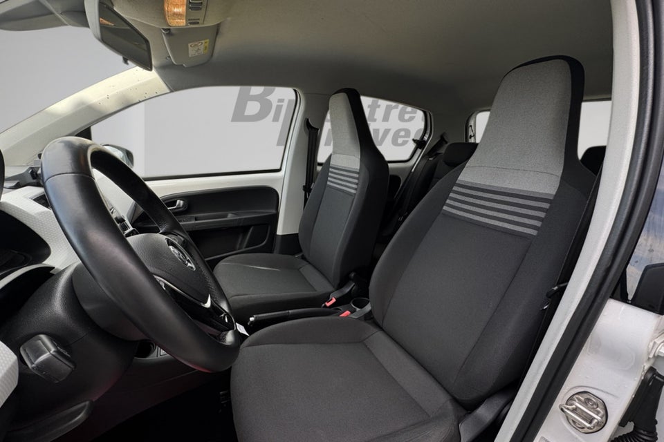 VW Up! 1,0 MPi 60 Design Up! BMT 5d