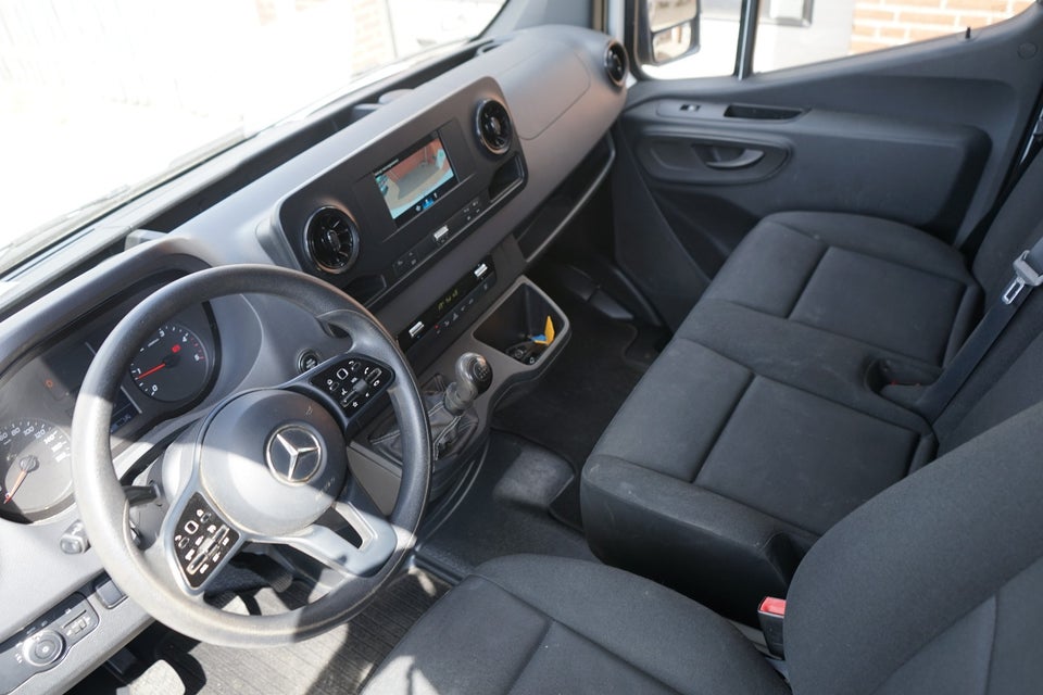 Mercedes Sprinter 316 2,2 CDi A2 Kassevogn RWD