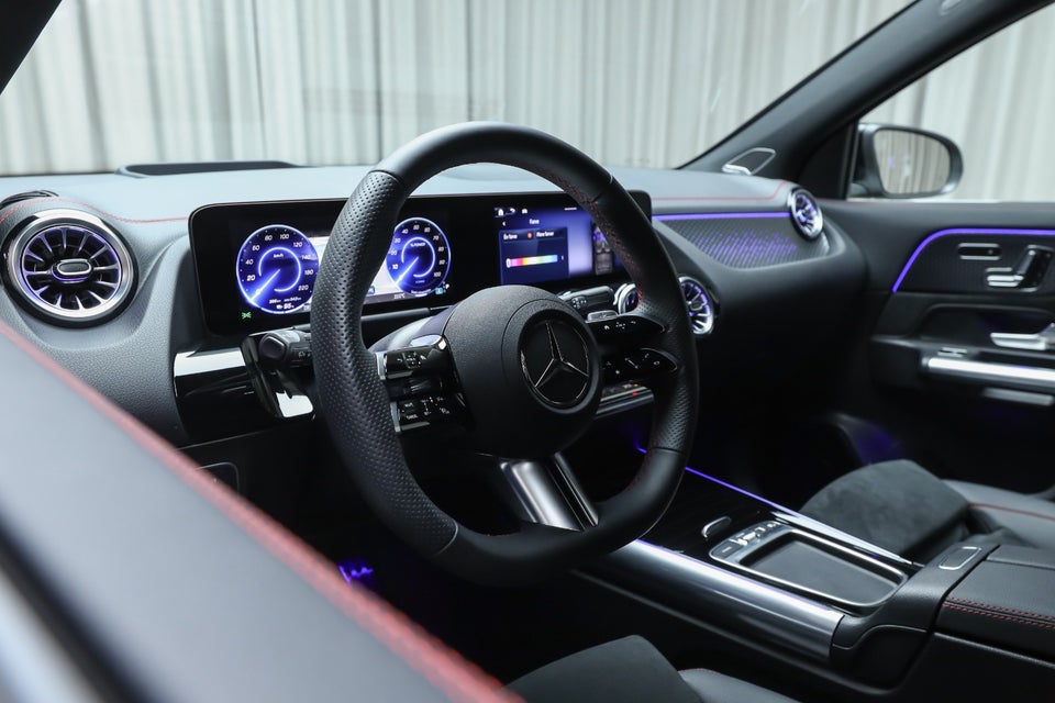 Mercedes EQA250+ AMG Premium 5d