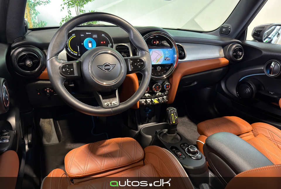 MINI Cooper SE Yours Trim 3d