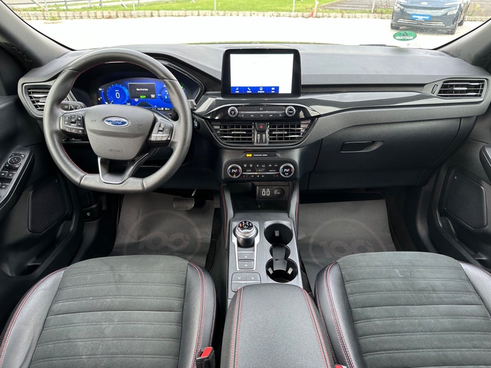 Ford Kuga 2,5 PHEV ST-Line X CVT 5d