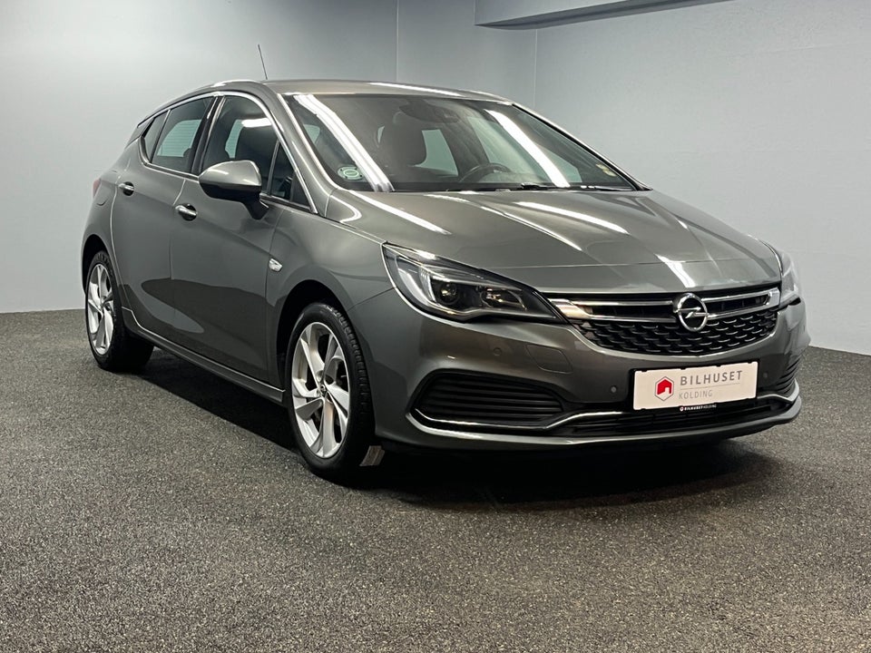 Opel Astra 1,0 T 105 Dynamic 5d