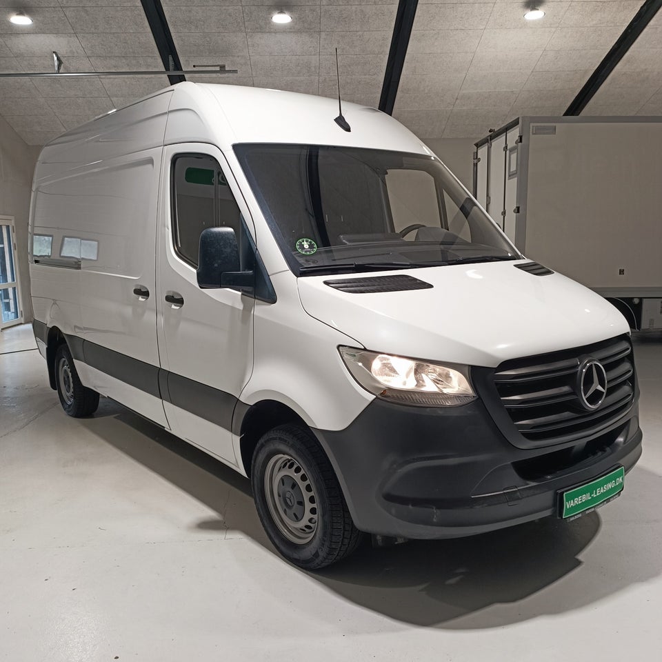 Mercedes Sprinter 317 2,0 CDi A2 Kassevogn aut. RWD