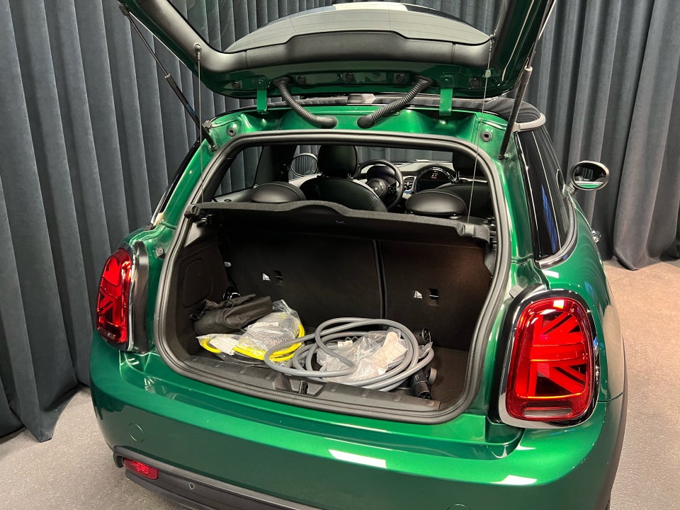 MINI Cooper SE Yours Trim 3d