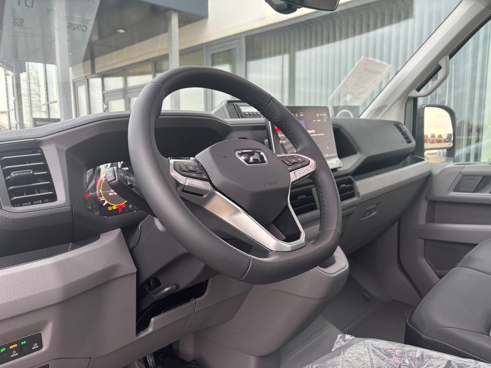 MAN TGE 2,0 3.160 Chassis L3 aut. RWD