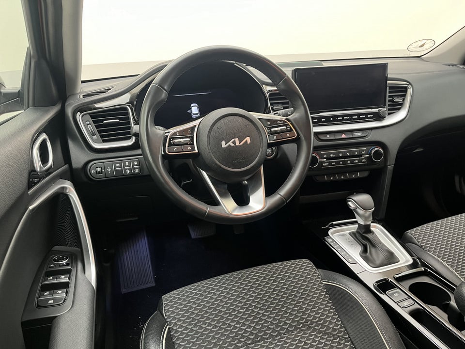 Kia XCeed 1,6 PHEV Upgrade DCT 5d